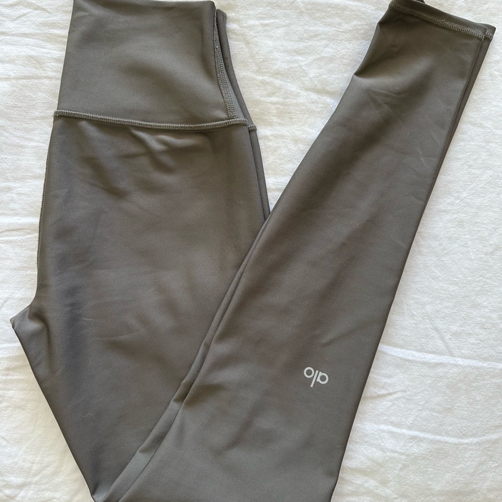 Alo Yoga Gravel Airlift Leggings